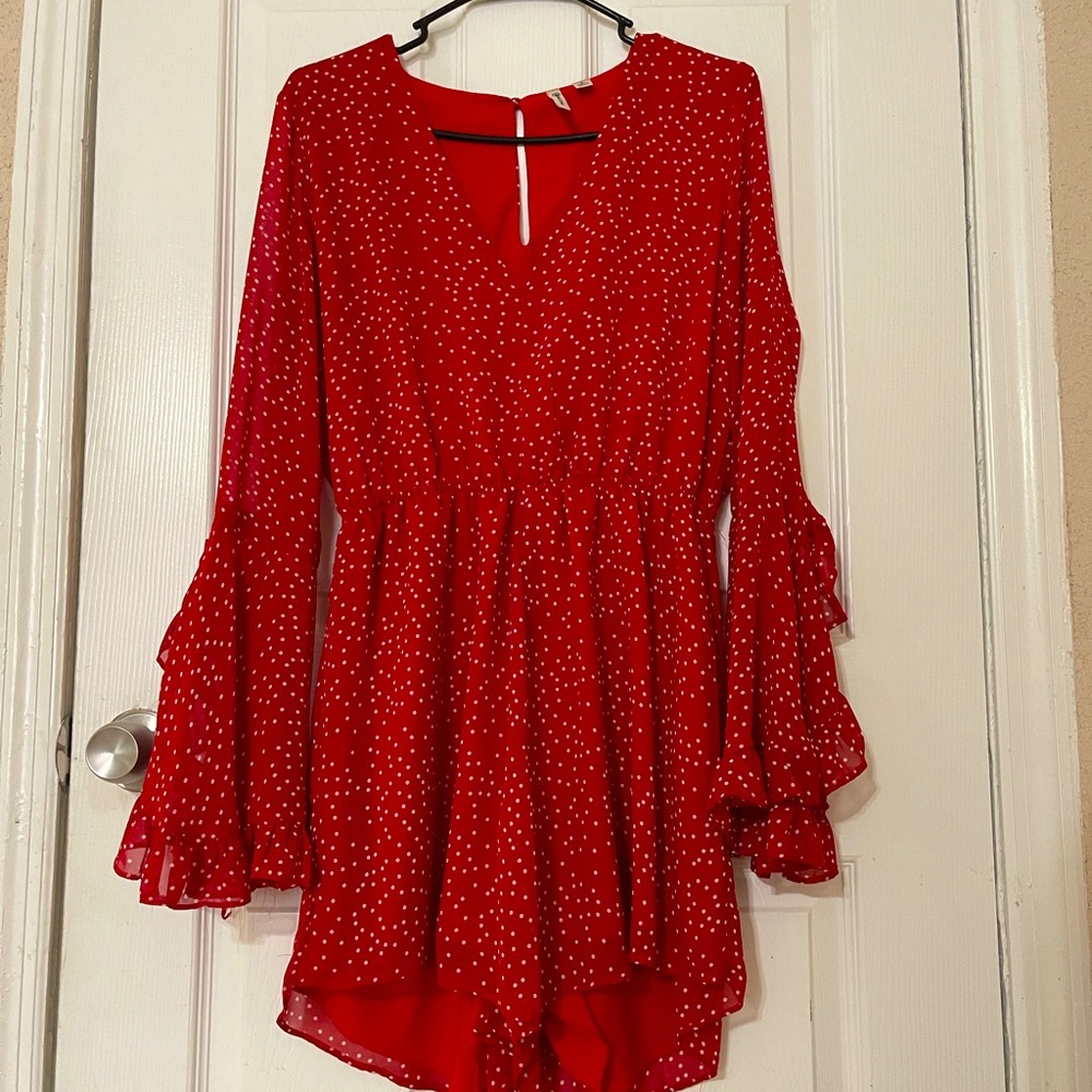 a beautiful mini versona small dress with beautiful sleeves, red with white dots